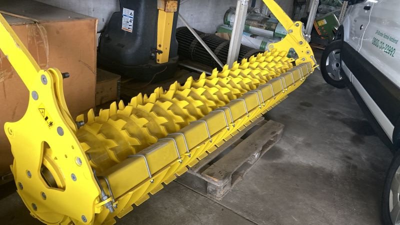 Packer & Walze типа Pöttinger ZAHNPACKERWALZE, Neumaschine в Obertraubling (Фотография 1)