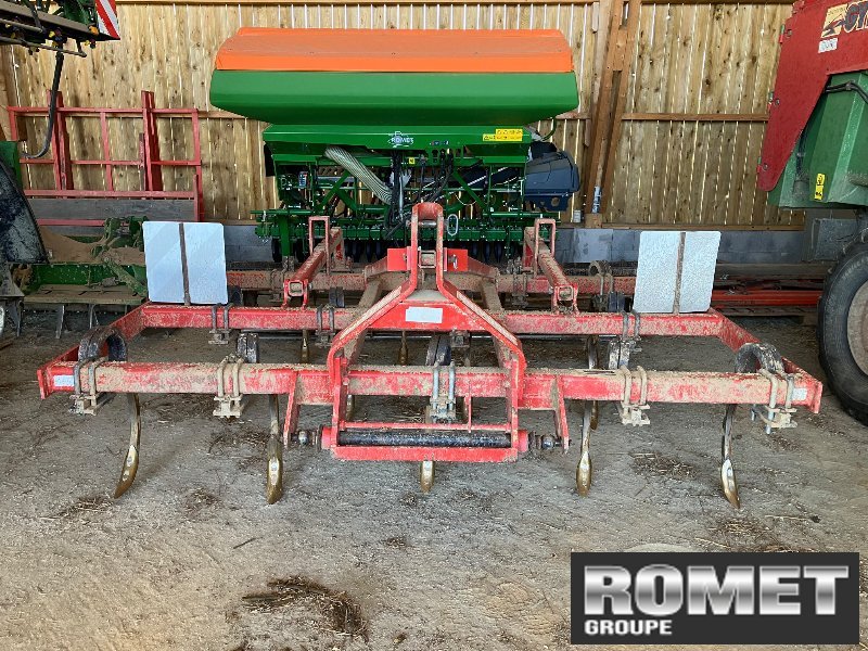 Packer & Walze des Typs Quivogne 3M, Gebrauchtmaschine in Gennes sur glaize (Bild 1)