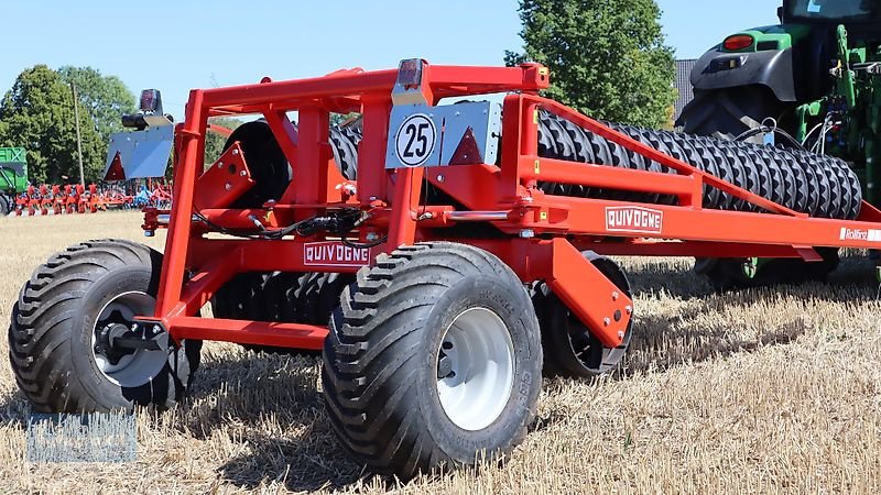 Packer & Walze typu Quivogne ROLLFIRST 8,20m-520mm Ringe--XL-Bereifung--Neue 2025 er-- Sofort ab Lager verfügbar-, Neumaschine v Ennigerloh (Obrázek 13)