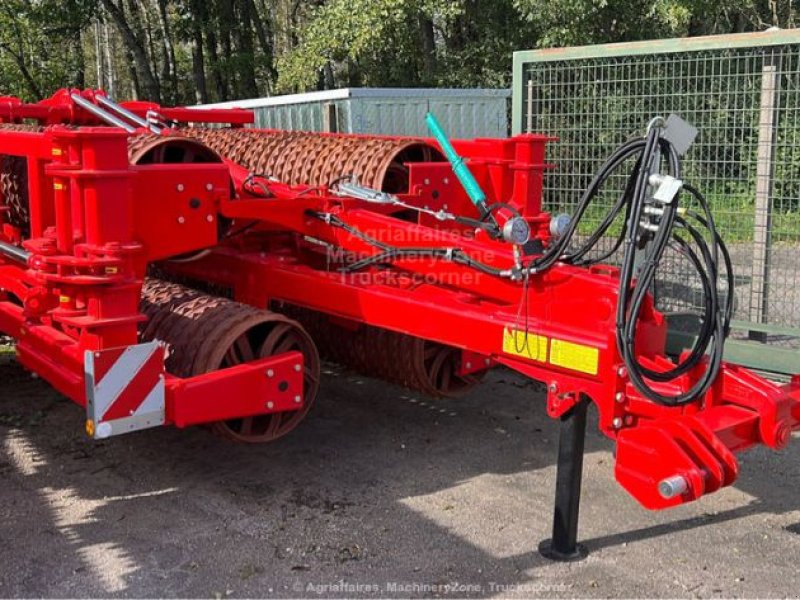 Quivogne Rollmax 1230, Gebrauchtmaschine, Rok výroby: 2023 (Obrázek 1) Packer & Walze typu Quivogne Rollmax 1230, Gebrauchtmaschine v azerailles (Obrázek 1)