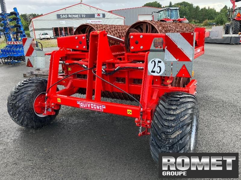 Packer & Walze типа Quivogne ROLLMAX 950, Gebrauchtmaschine в Gennes sur glaize (Фотография 3)