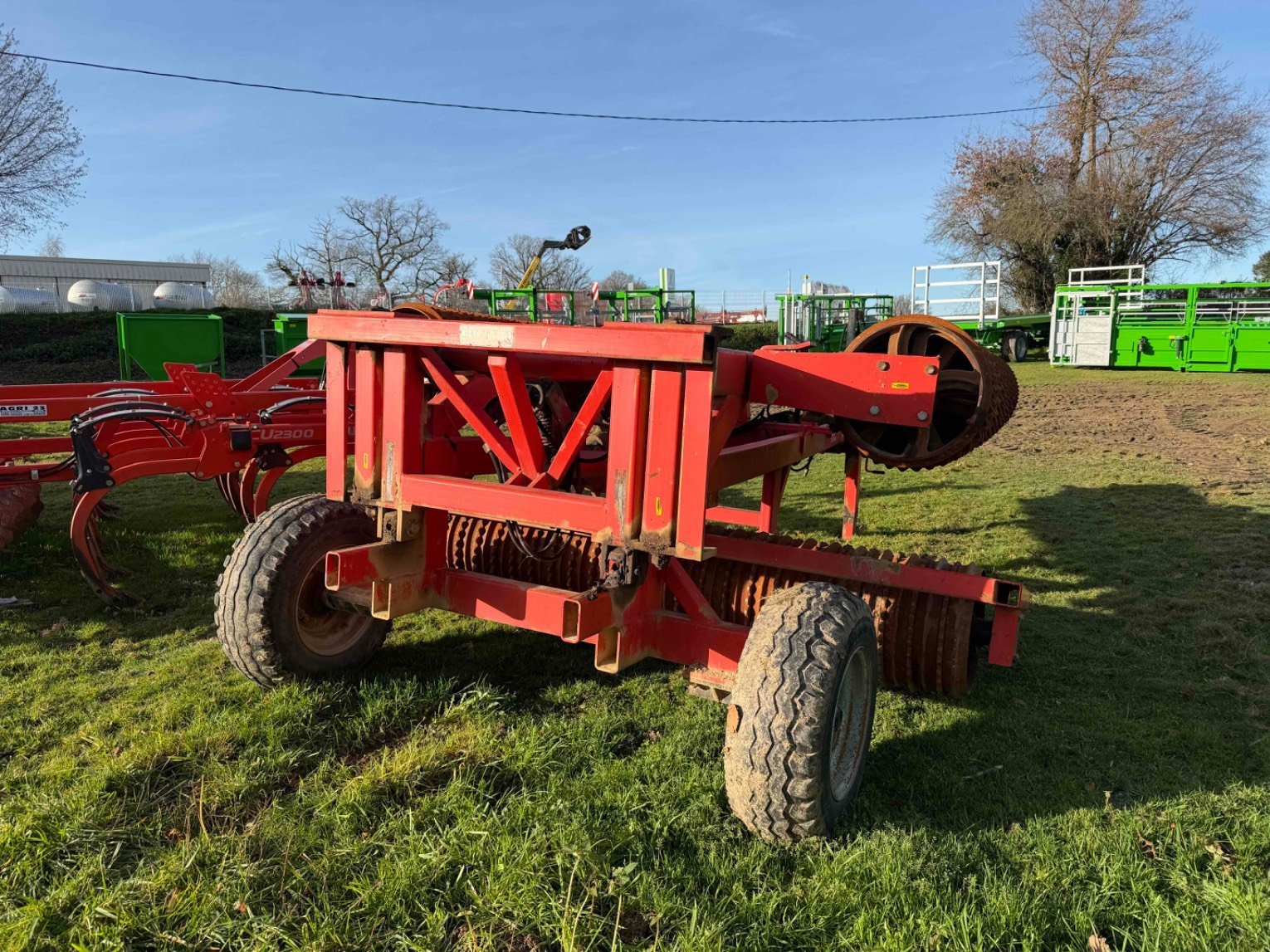 Packer & Walze of the type Quivogne Rollmot 830, Gebrauchtmaschine in LA SOUTERRAINE (Picture 5)