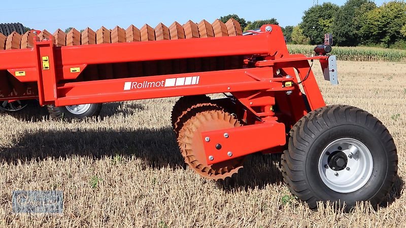 Packer & Walze of the type Quivogne Rollmot 8.30m - 550mm Prismen Ringe - Pendelausgleich -- Neu eingetroffen  Sofort Lieferbar ab Lager--, Neumaschine in Ennigerloh (Picture 2)