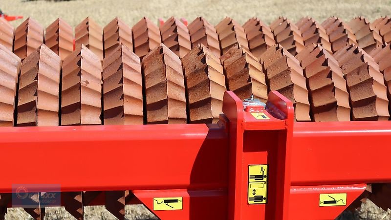 Packer & Walze of the type Quivogne Rollmot 8.30m - 550mm Prismen Ringe - Pendelausgleich -- Neu eingetroffen  Sofort Lieferbar ab Lager--, Neumaschine in Ennigerloh (Picture 13)