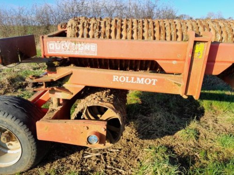 Packer & Walze Türe ait Quivogne ROLLMOT, Gebrauchtmaschine içinde DUN SUR MEUSE (resim 1)