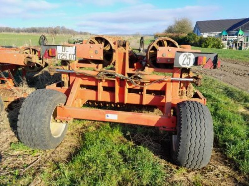 Packer & Walze Türe ait Quivogne ROLLMOT, Gebrauchtmaschine içinde DUN SUR MEUSE (resim 3)
