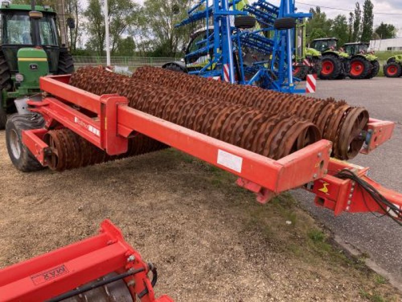 Packer & Walze of the type Quivogne ROLLMOT, Gebrauchtmaschine in Belleville sur Meuse (Picture 2)