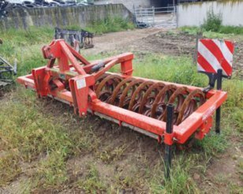 Packer & Walze of the type Quivogne RTA 300 Rigide, Gebrauchtmaschine in CIVENS (Picture 1)