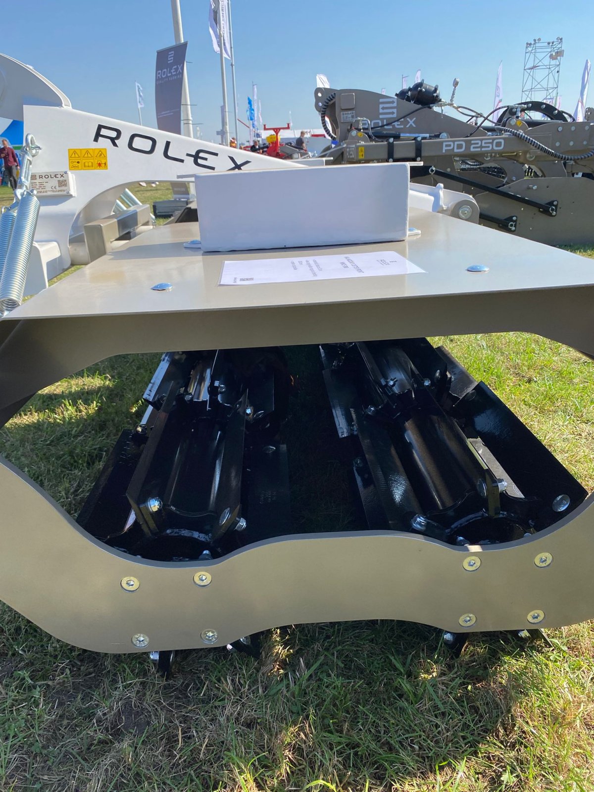 Packer & Walze des Typs Rolex Messerwalze / knife roller cutter, Neumaschine in Michałowo (Bild 16)