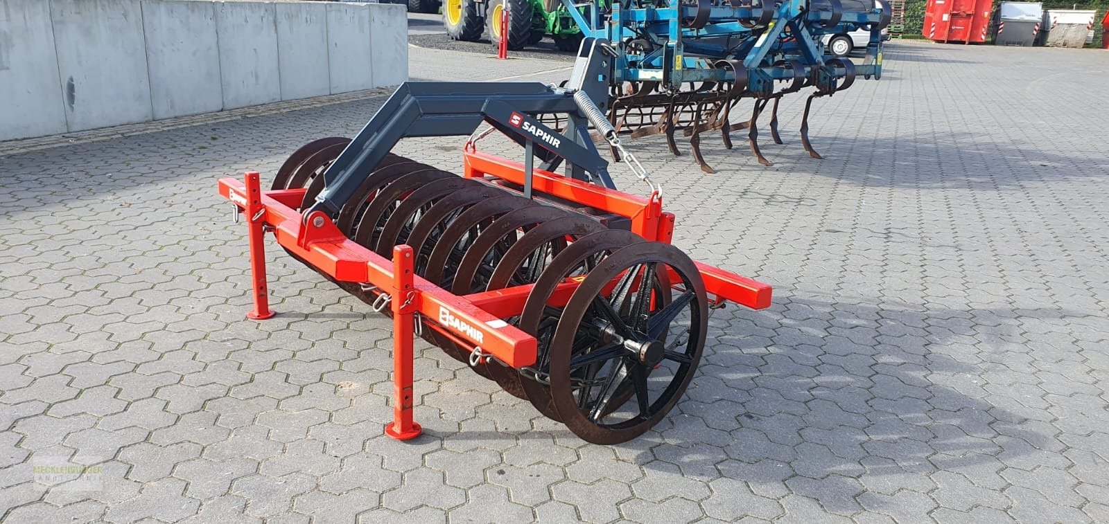 Packer & Walze от тип Saphir FP 250/700, Gebrauchtmaschine в Mühlengeez (Снимка 1)