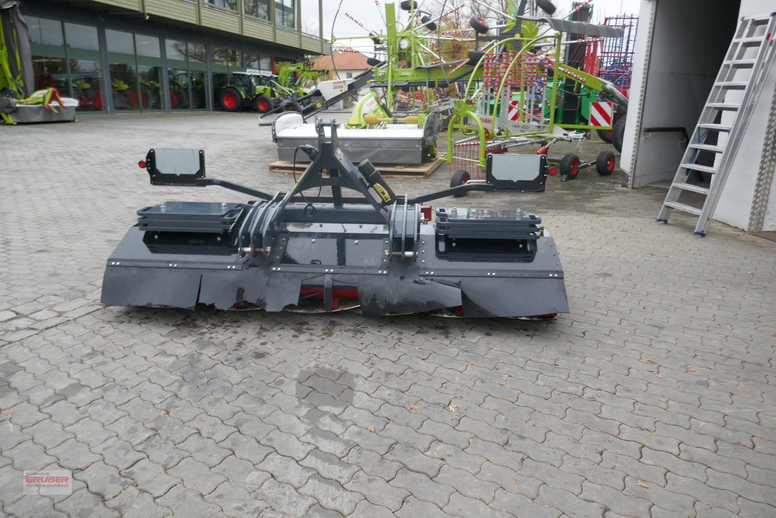 Packer & Walze типа Saphir SinusCut 300 Messerwalze, Neumaschine в Dorfen (Фотография 2)