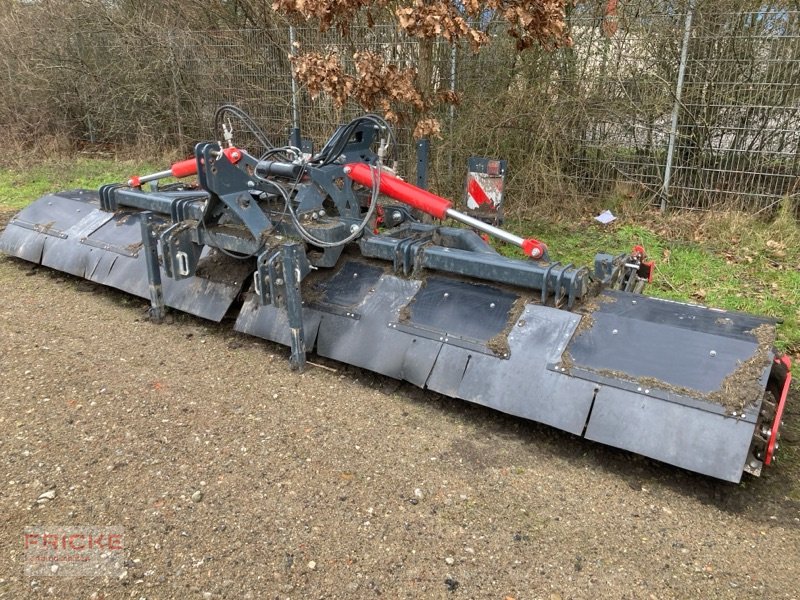 Packer & Walze des Typs Saphir SinusCut 600, Gebrauchtmaschine in Bockel - Gyhum (Bild 2)