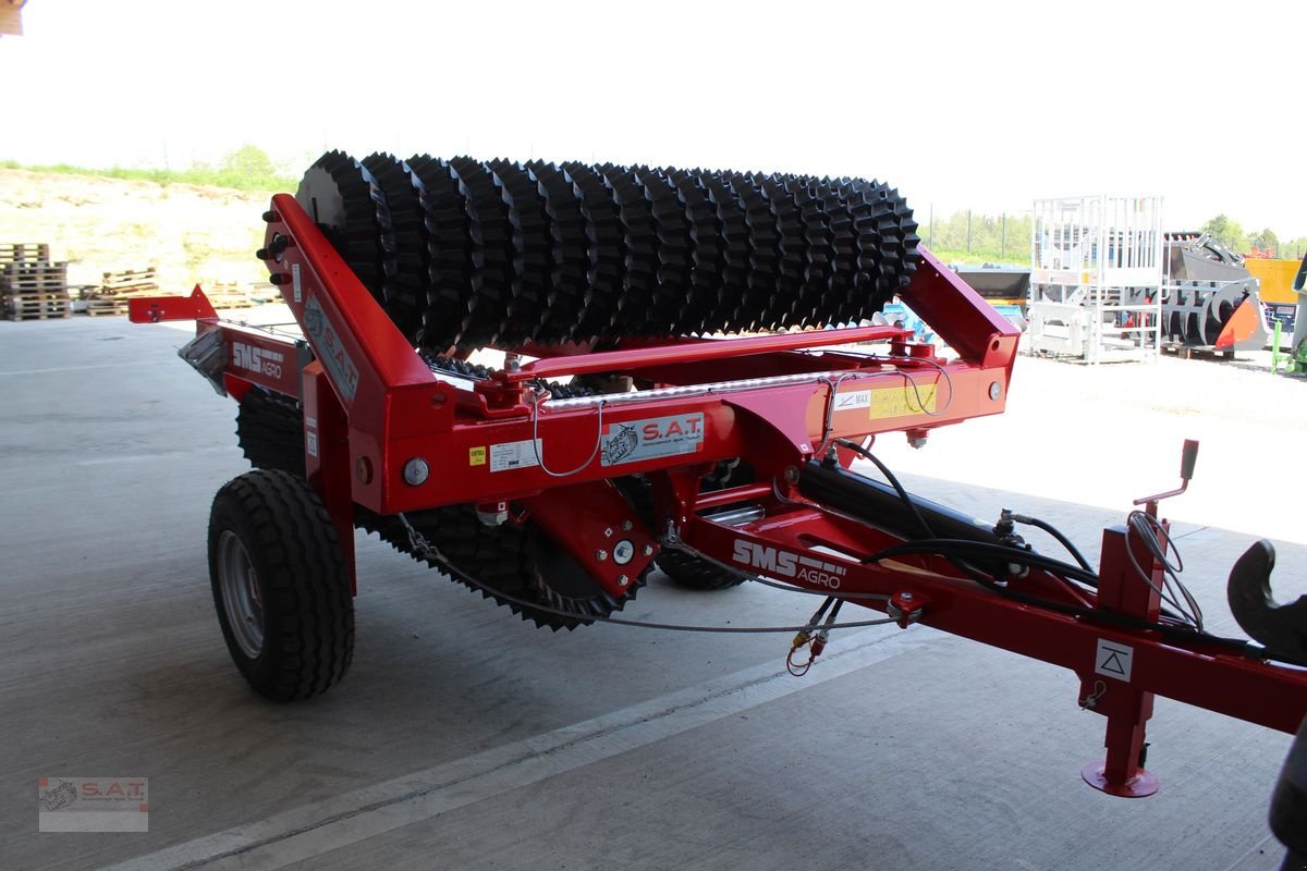 Packer & Walze of the type SMS Ackerwalze mit Prismenringen Teran 700, Neumaschine in Eberschwang (Picture 5)