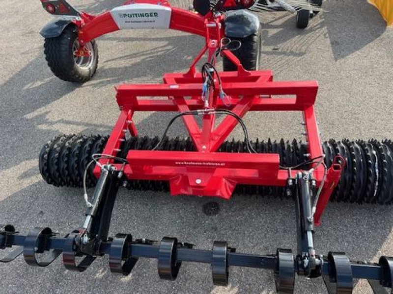 Packer & Walze του τύπου Sonstige Cambridge Walze 3m mit Crossboard, Neumaschine σε NATTERNBACH (Φωτογραφία 7)