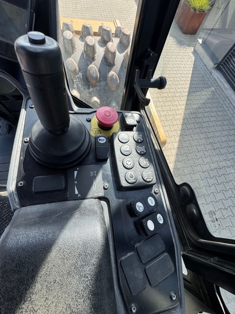 Packer & Walze a típus Sonstige Cat CP 68 B, Gebrauchtmaschine ekkor: Oud Gastel (Kép 11)