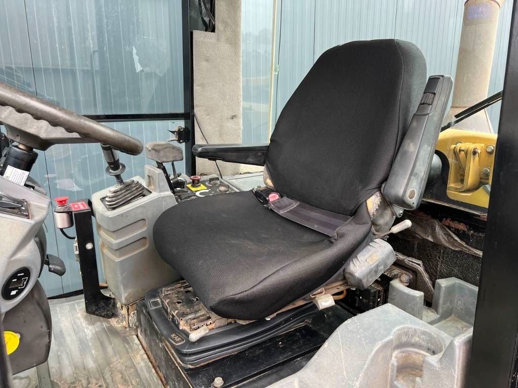 Packer & Walze van het type Sonstige Cat CP76, Gebrauchtmaschine in Venlo (Foto 9)
