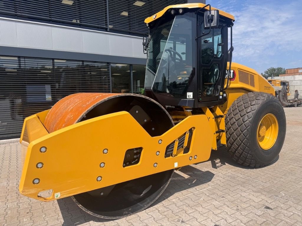 Packer & Walze типа Sonstige Cat CS10GC, Gebrauchtmaschine в Oud Gastel (Фотография 2)