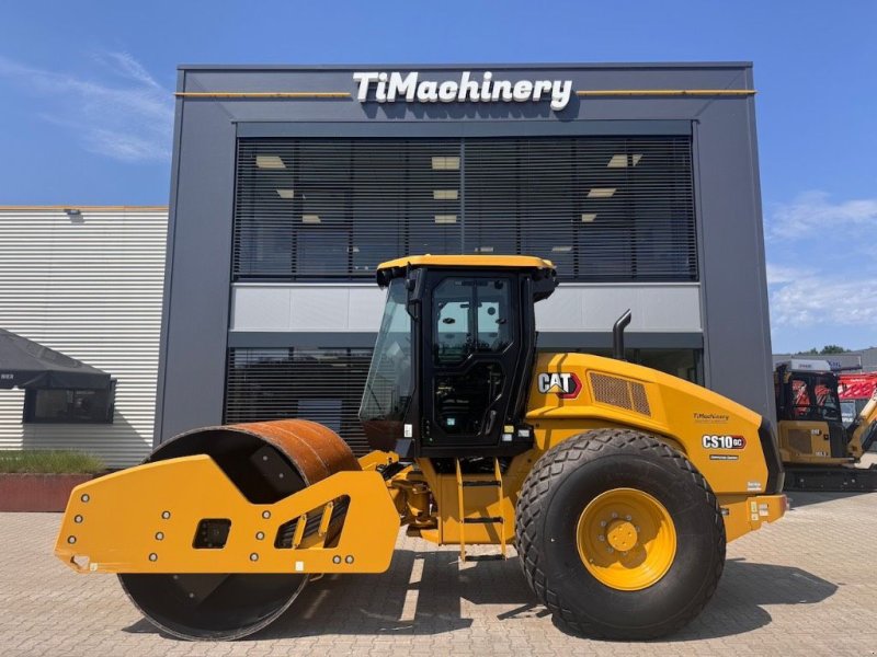 Packer & Walze du type Sonstige Cat CS10GC, Gebrauchtmaschine en Oud Gastel (Photo 1)