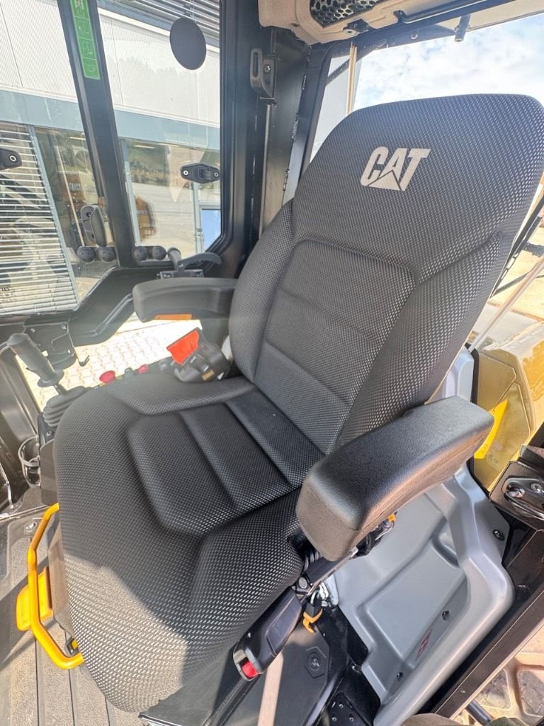 Packer & Walze tip Sonstige Cat CS10GC, Gebrauchtmaschine in Oud Gastel (Poză 9)