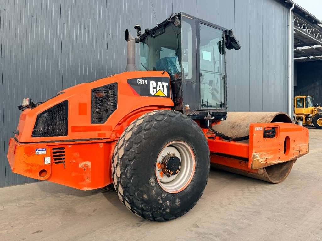 Packer & Walze типа Sonstige Cat CS74, Gebrauchtmaschine в Venlo (Фотография 4)