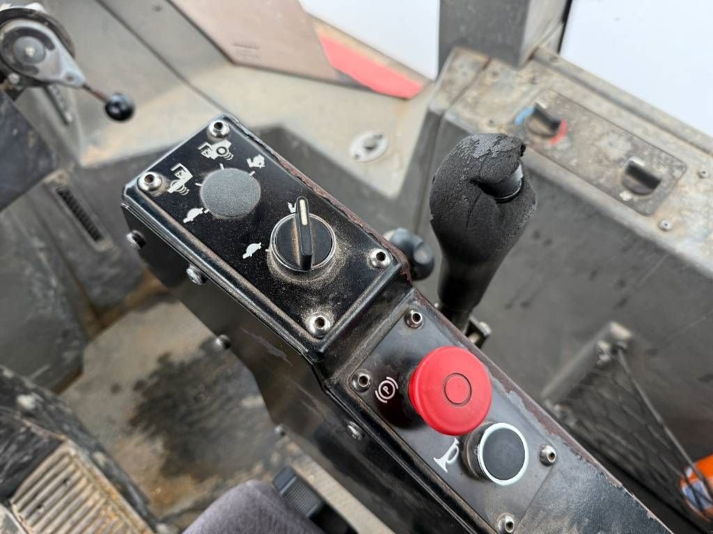 Packer & Walze от тип Sonstige Dynapac CA302 - Good Working Condition / Deutz Engine, Gebrauchtmaschine в Veldhoven (Снимка 10)