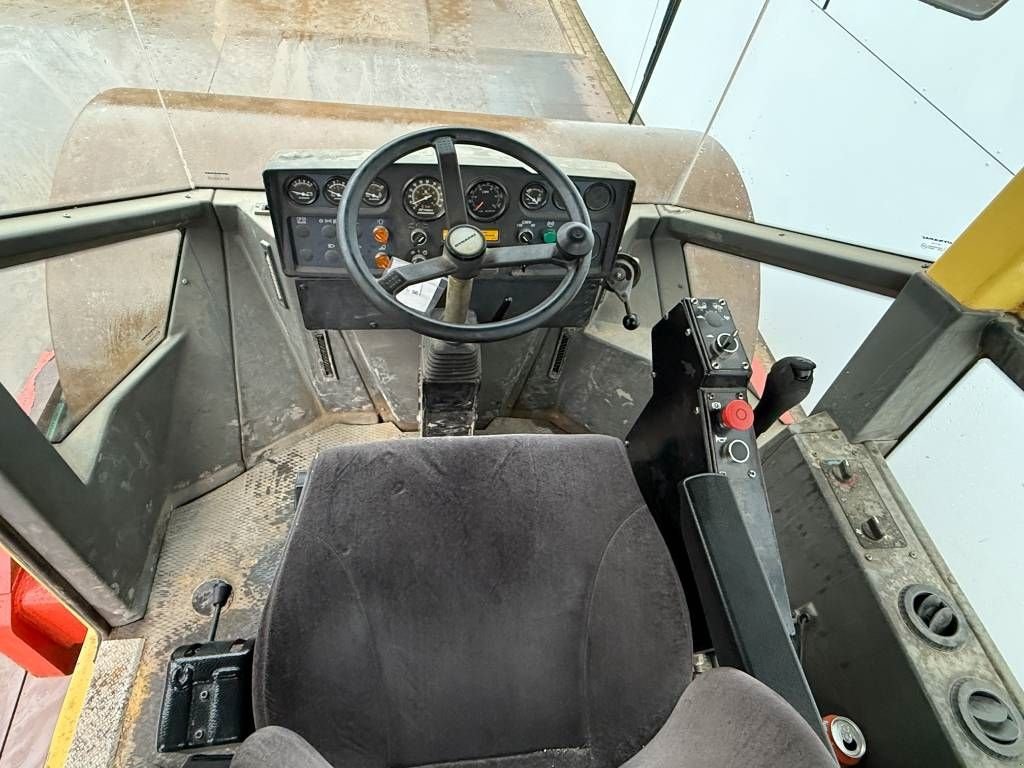 Packer & Walze от тип Sonstige Dynapac CA302 - Good Working Condition / Deutz Engine, Gebrauchtmaschine в Veldhoven (Снимка 9)