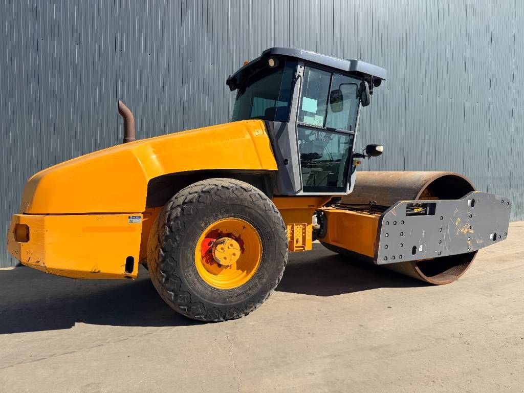 Packer & Walze Türe ait Sonstige Dynapac CA6000D, Gebrauchtmaschine içinde Venlo (resim 4)