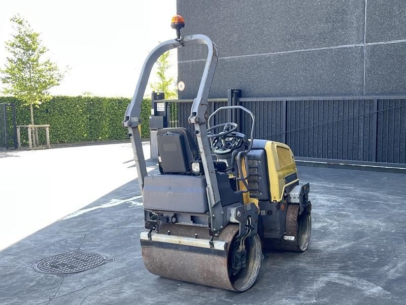 Packer & Walze del tipo Sonstige Dynapac CC 1000, Gebrauchtmaschine In Waregem (Immagine 4)