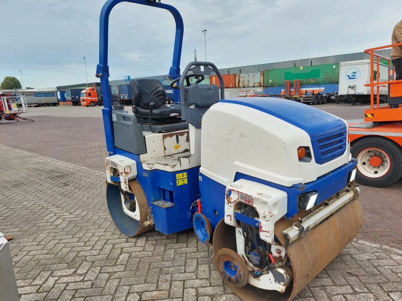 Packer & Walze of the type Sonstige Dynapac CC 1200 VI, Gebrauchtmaschine in Bergschenhoek (Picture 3)