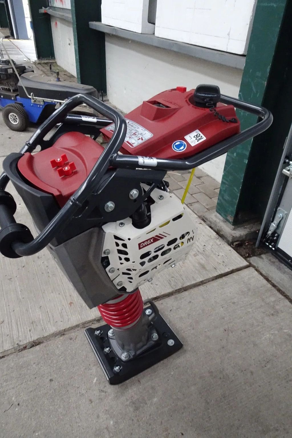 Packer & Walze van het type Sonstige Dynapac Trilstamper DR6X, Neumaschine in Losdorp (Foto 2)