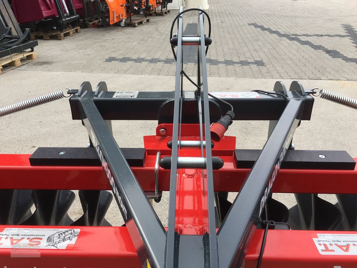 Packer & Walze des Typs Sonstige Frontpacker-Dragon 300-NEU, Neumaschine in Eberschwang (Bild 19)