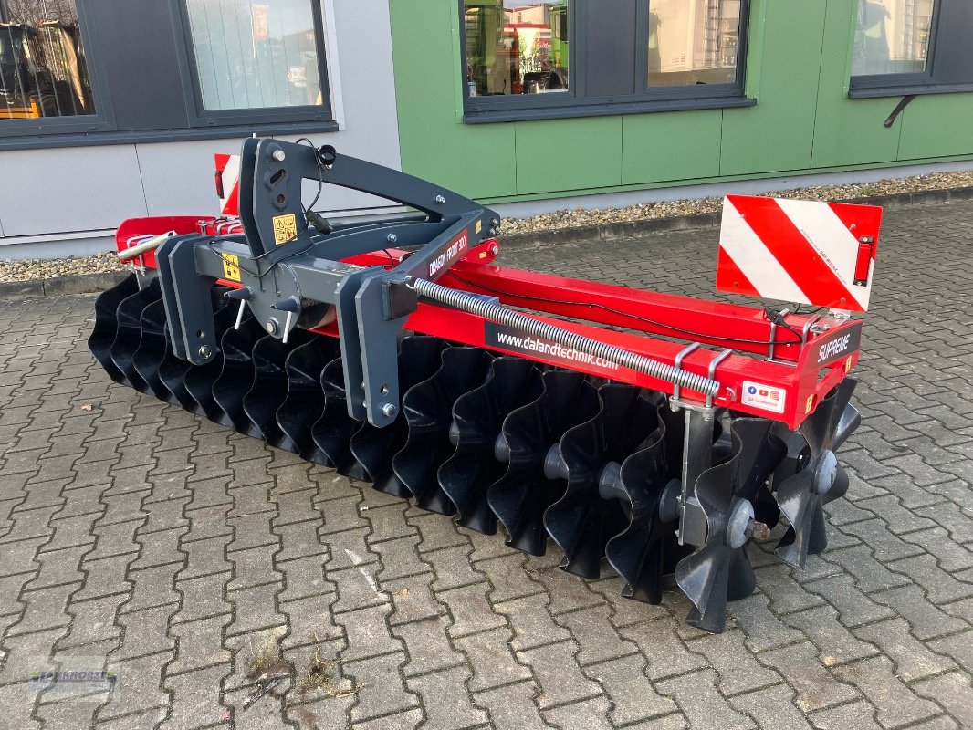 Packer & Walze des Typs Sonstige FRONTWELLSCHEIBENPAC, Neumaschine in Aurich (Bild 1)