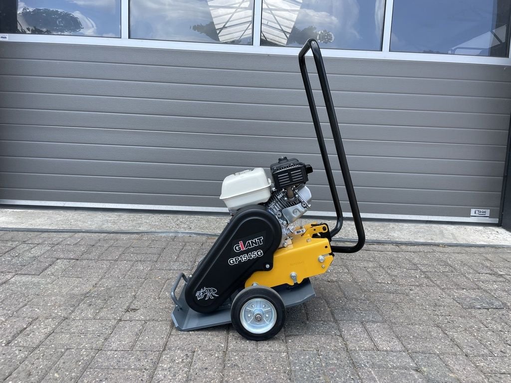 Packer & Walze des Typs Sonstige Giant GP1545G trilplaat NIEUW ACTIE prijs, Neumaschine in Neer (Bild 2)