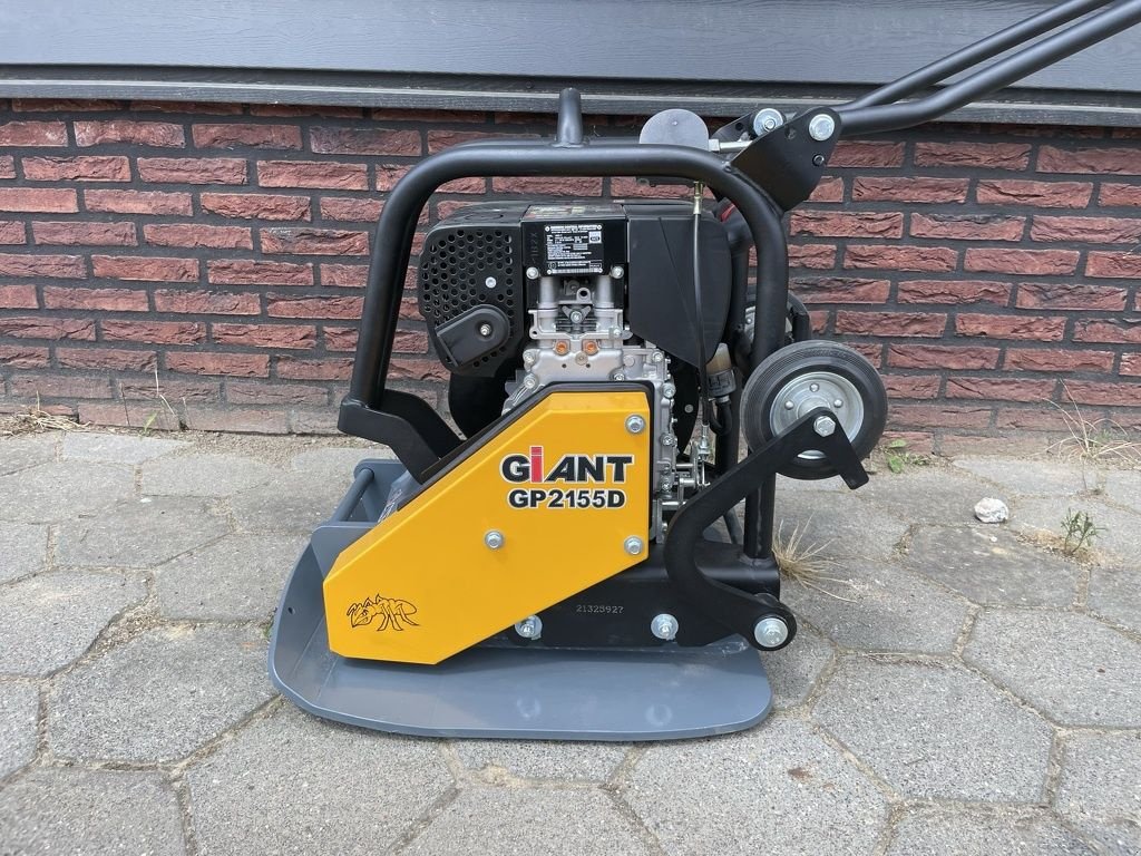 Packer & Walze des Typs Sonstige Giant GP2155D trilplaat NIEUW, Neumaschine in Neer (Bild 2)