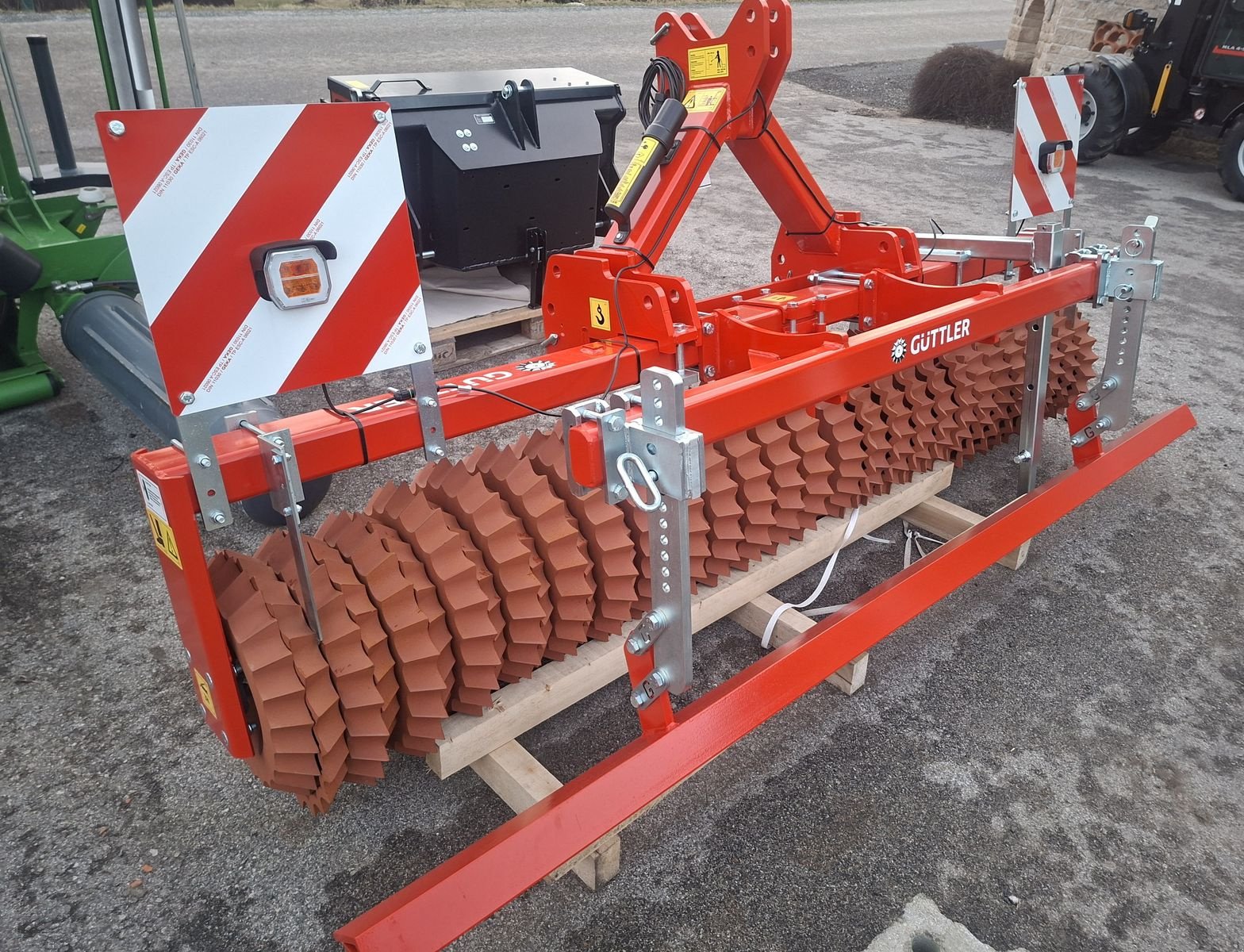 Packer & Walze del tipo Sonstige Güttler Matador 30 mit Dreipunkt, Neumaschine In Hollenthon (Immagine 2)