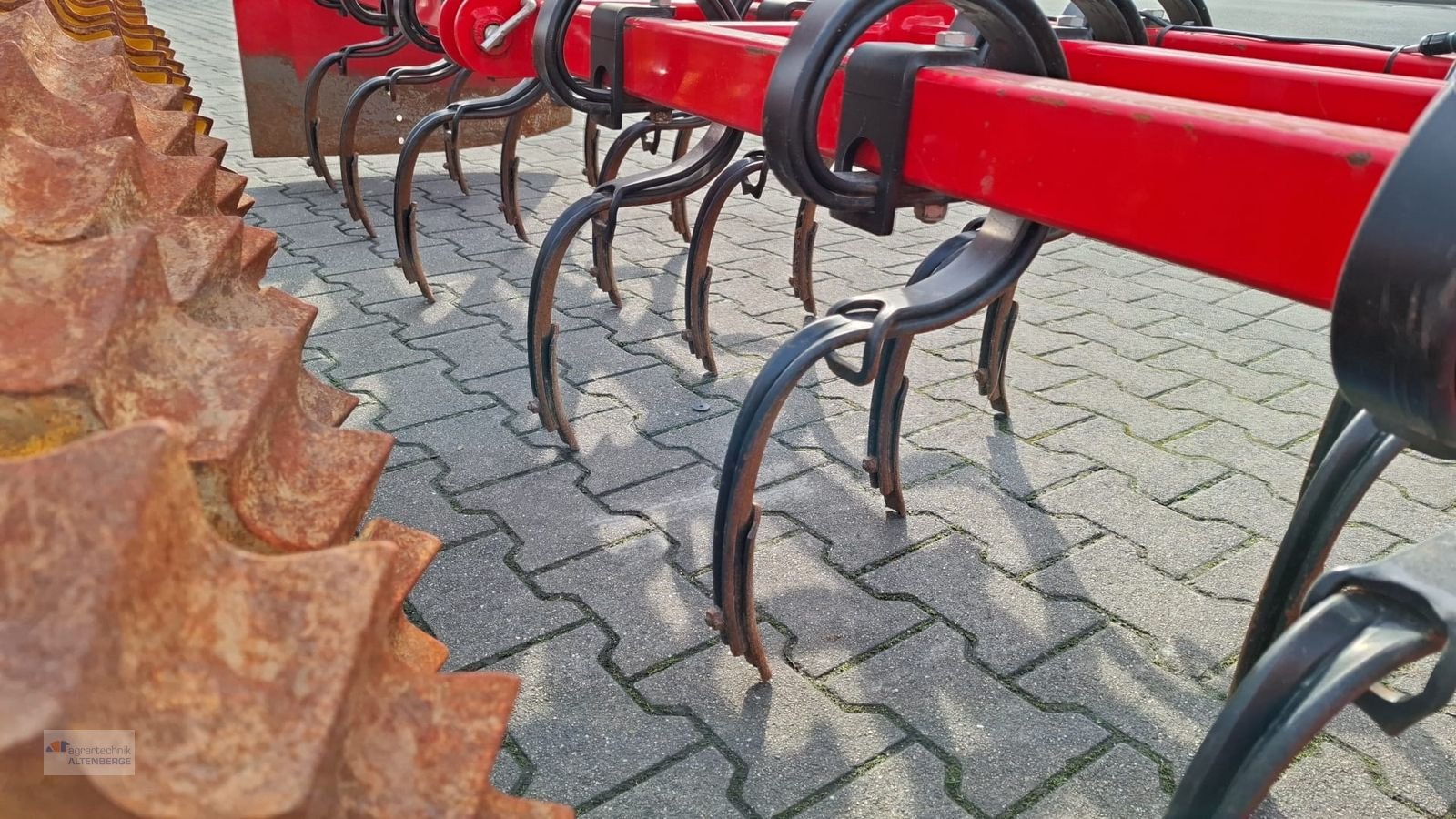 Packer & Walze типа Sonstige Güttler Prismenwalze Duplex 30-56 Frontpacker, Gebrauchtmaschine в Altenberge (Фотография 5)