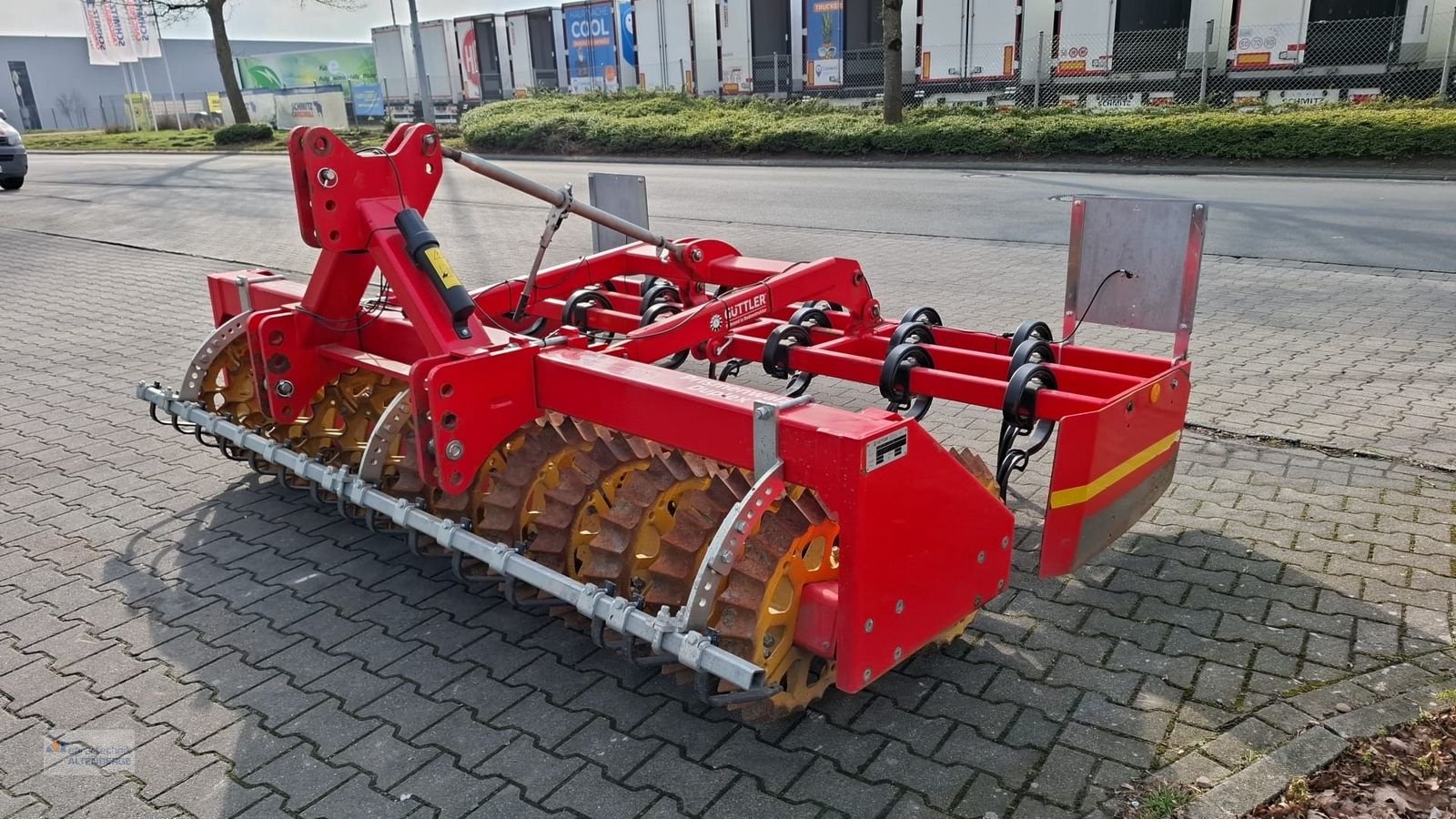 Packer & Walze типа Sonstige Güttler Prismenwalze Duplex 30-56 Frontpacker, Gebrauchtmaschine в Altenberge (Фотография 10)