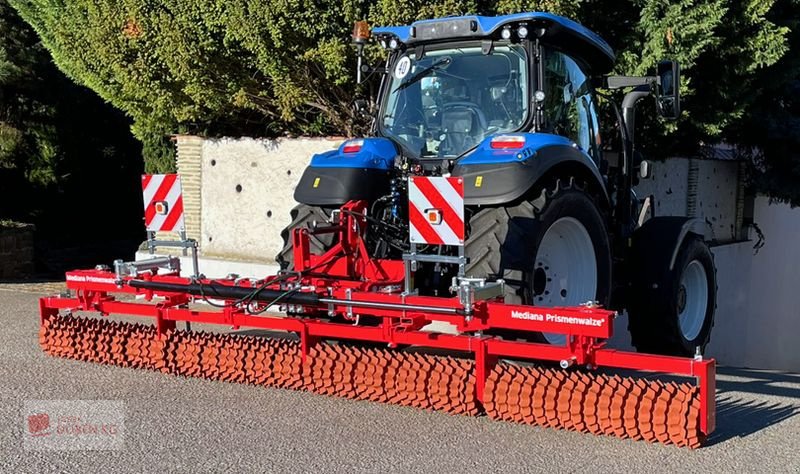 Packer & Walze des Typs Sonstige Mediana 600 Front, Neumaschine in Ziersdorf (Bild 8)