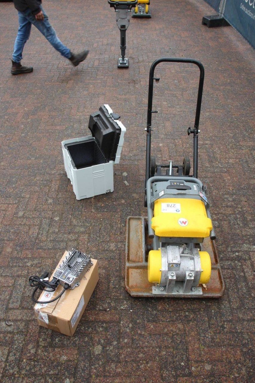 Packer & Walze du type Sonstige Neuson Vibroplate AP2560e, Gebrauchtmaschine en Antwerpen (Photo 4)
