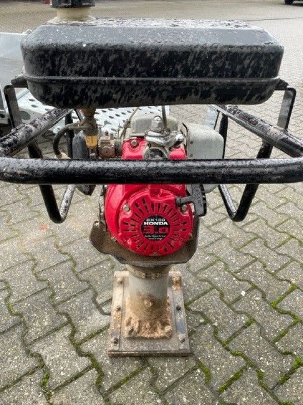 Packer & Walze tip Sonstige Revo VT60 trilstamper, Gebrauchtmaschine in Roermond (Poză 5)