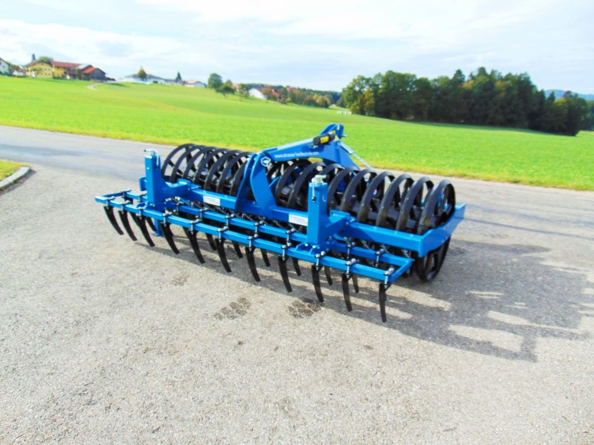 Packer & Walze za tip Sonstige V-Ring 300.90 Frontpacker, Neumaschine u Neukirchen am Walde  (Slika 2)