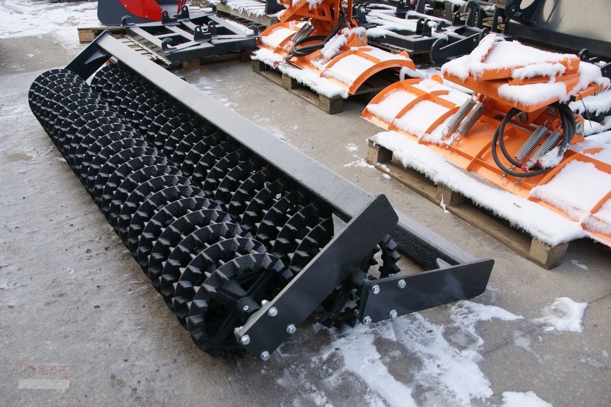 Packer & Walze of the type Sonstige Walzen-Nachläufer-Grubber-Scheibenegge, Neumaschine in Eberschwang (Picture 15)