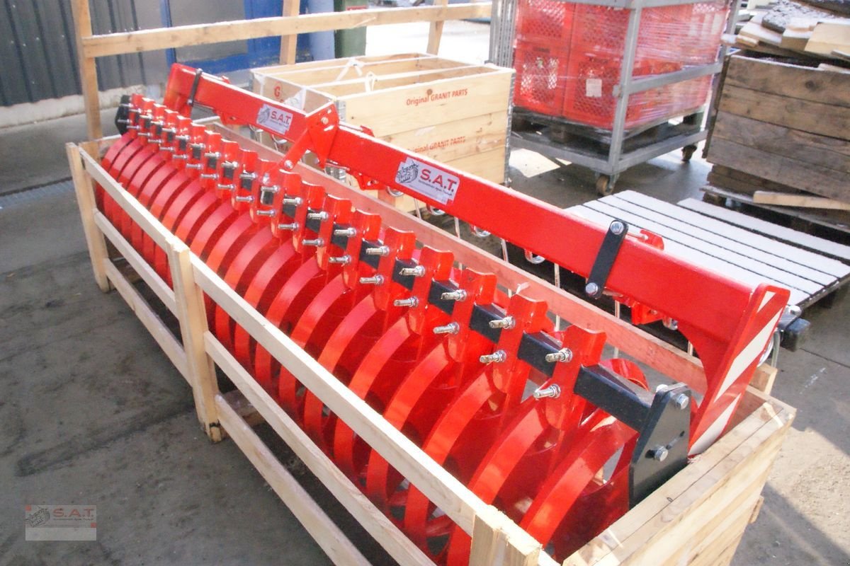 Packer & Walze of the type Sonstige Walzen-Nachläufer-Grubber-Scheibenegge, Neumaschine in Eberschwang (Picture 17)