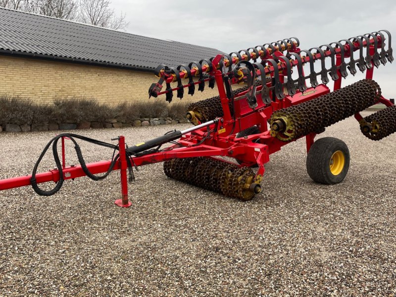 Packer & Walze za tip Väderstad Rexius 820, Gebrauchtmaschine u Slagelse