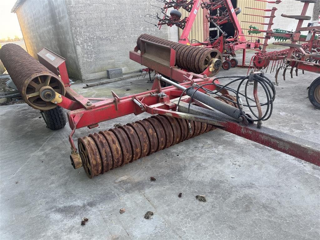 Packer & Walze типа Väderstad Roller 760 tromle Cambridgetromle, Gebrauchtmaschine в Ringe (Фотография 16)