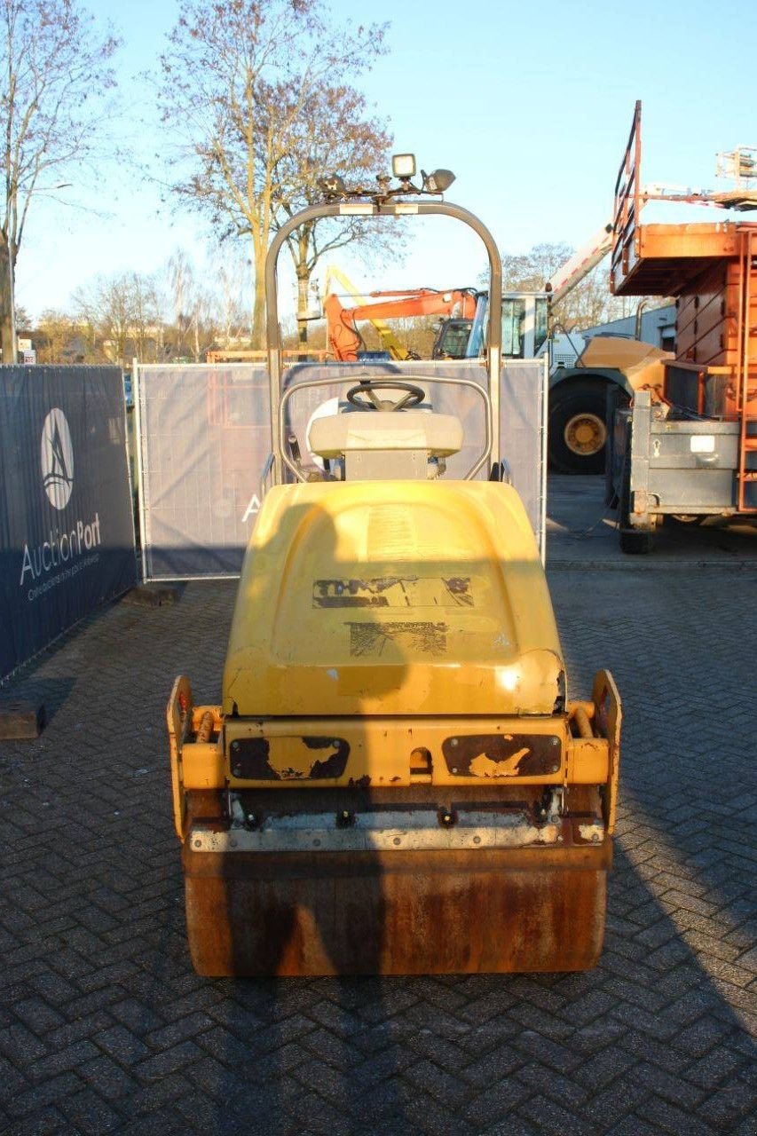 Packer & Walze tip Volvo DD25, Gebrauchtmaschine in Antwerpen (Poză 8)