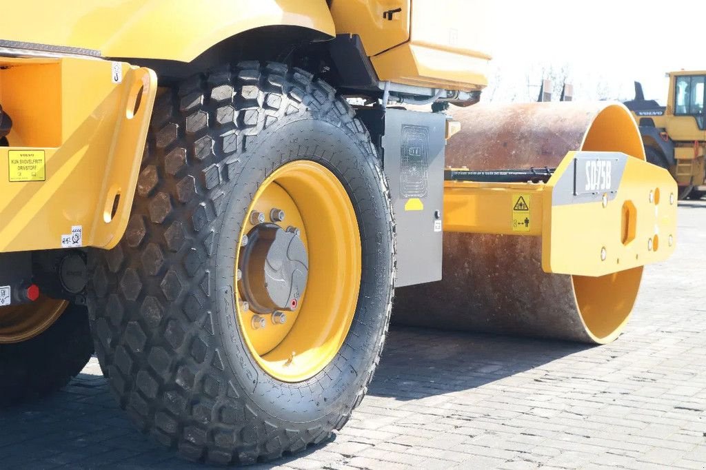 Packer & Walze del tipo Volvo SD75B SD 75 B NEW / UNUSED, Gebrauchtmaschine In Marknesse (Immagine 9)
