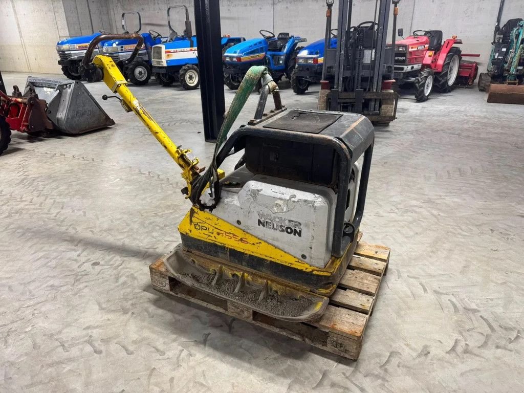 Packer & Walze del tipo Wacker Neuson DPU 6555 Trilplaat, Gebrauchtmaschine en Harskamp (Imagen 3)