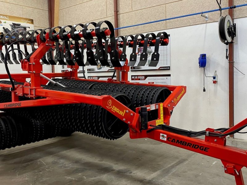 Packer & Walze del tipo Ziegler 8,2m 8001 cambridgetromle med hydr. Crossboard, Gebrauchtmaschine In Ringe (Immagine 1)