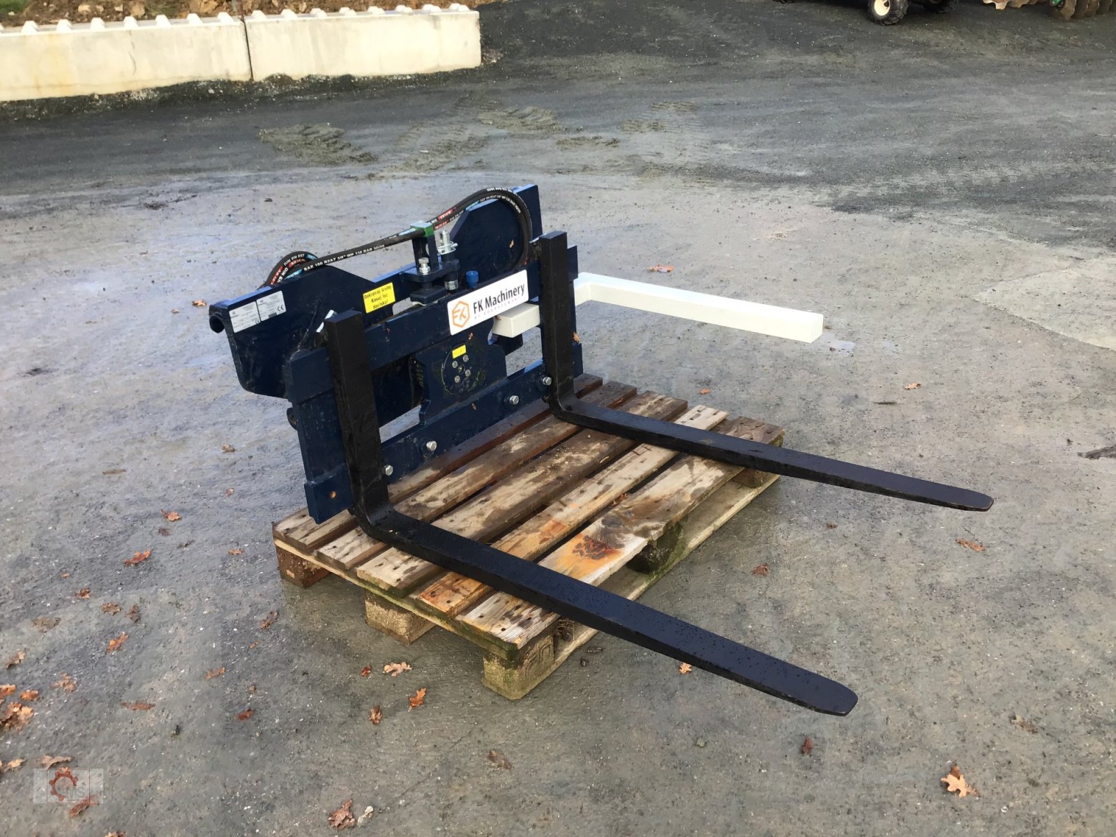 Palettengabel za tip MS Kistendrehgerät 1,6to, Neumaschine u Tiefenbach (Slika 2)